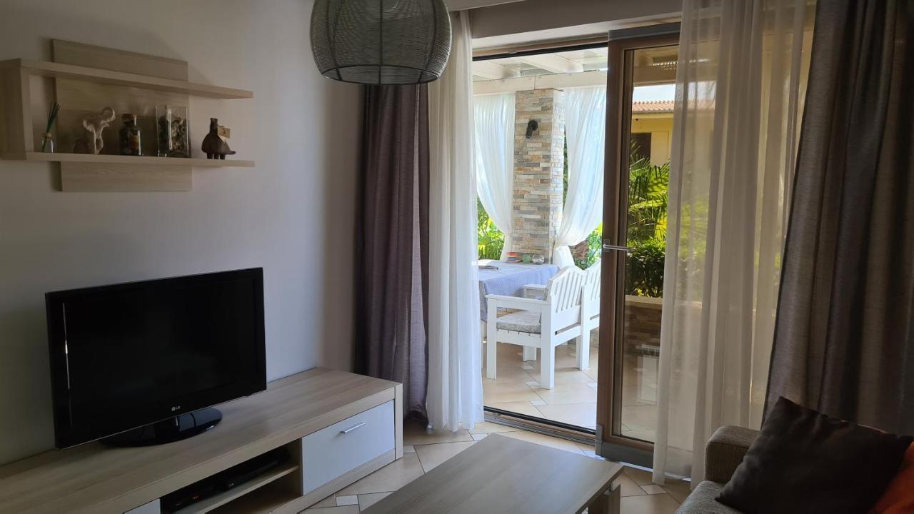 Villa Amalia Apartments Malinska Exterior foto