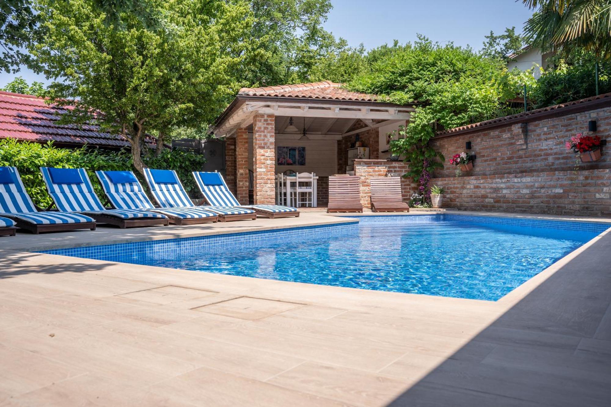 Villa Amalia Apartments Malinska Exterior foto